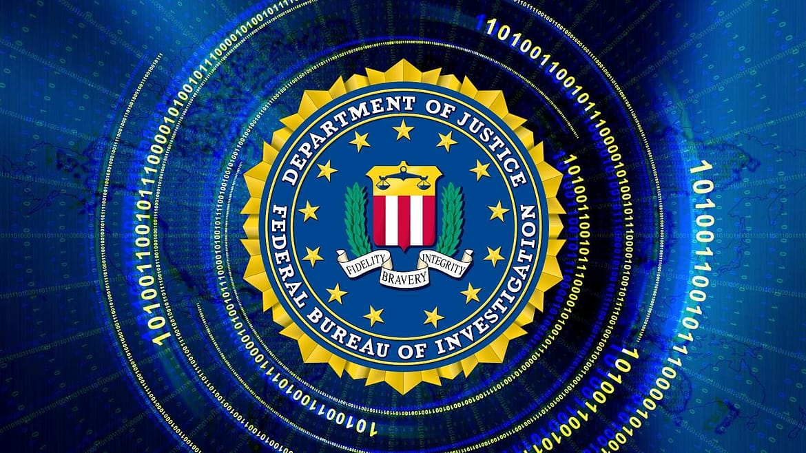 FBI: Play ransomware breached 900 victims, including critical orgs